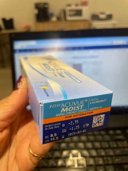 1-Day Acuvue Moist for Astigmatism 30 линз | Однодневные контактные линзы для астигматизма 9996 фото